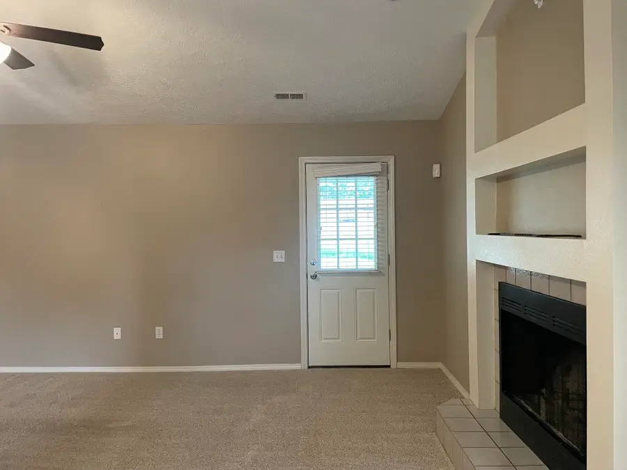 901 S Timber Ridge Drive, Nixa, MO 65714 - #2