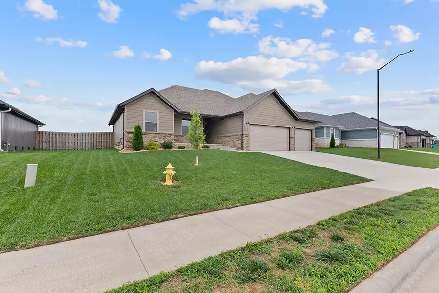 1026 S Gettysburg Loop, Republic, MO 65738 - #3