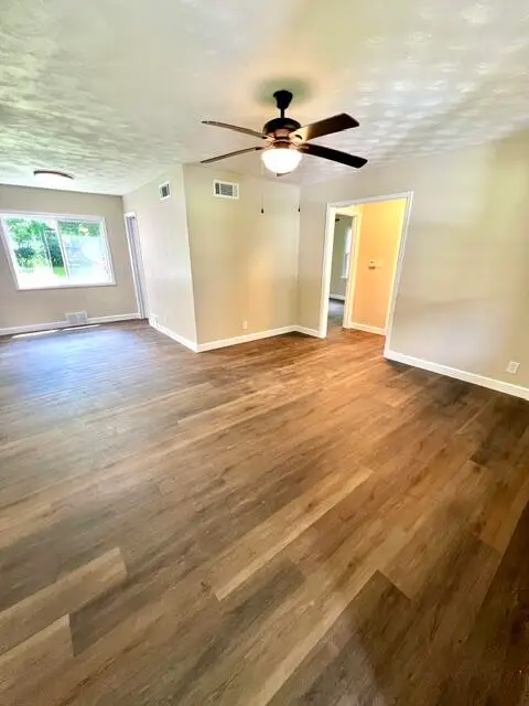 1632 E Mcdaniel Street, Springfield, MO 65802 - #2
