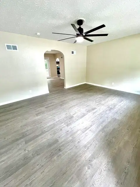 1607 N Kentwood Avenue, Springfield, MO 65803 - #2