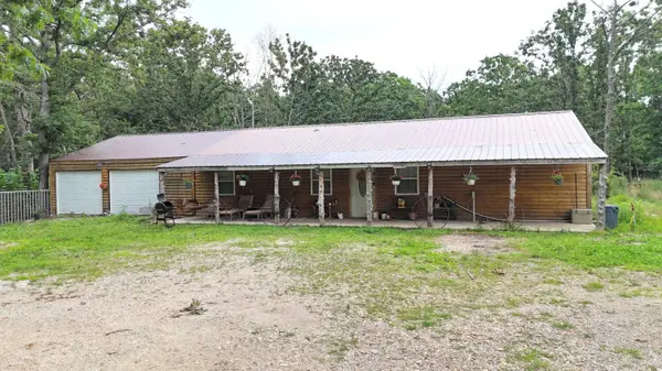 207 Royal Drive, Marshfield, MO 65706