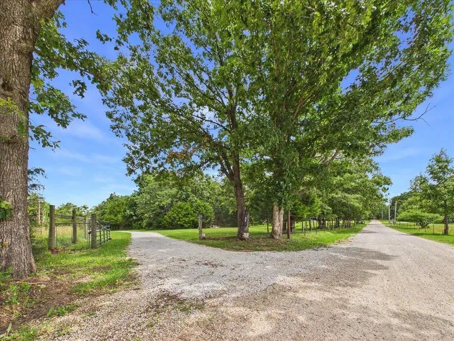 37 Middle Earth Trail, Louisburg, MO 65685 - #3