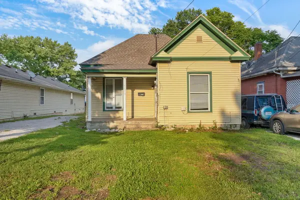 1630 N National Avenue, Springfield, MO 65803