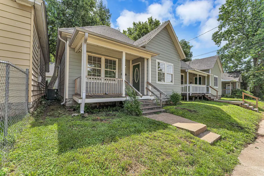 522 S Broadway Avenue, Springfield, MO 65806 - #2