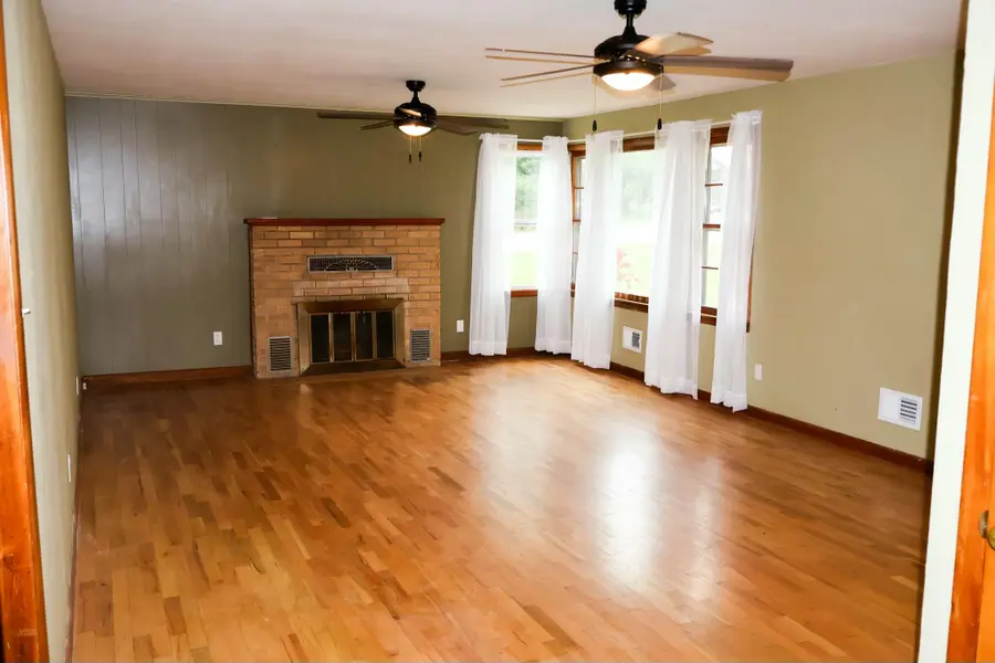 224 N Utah Street, West Plains, MO 65775 - #3