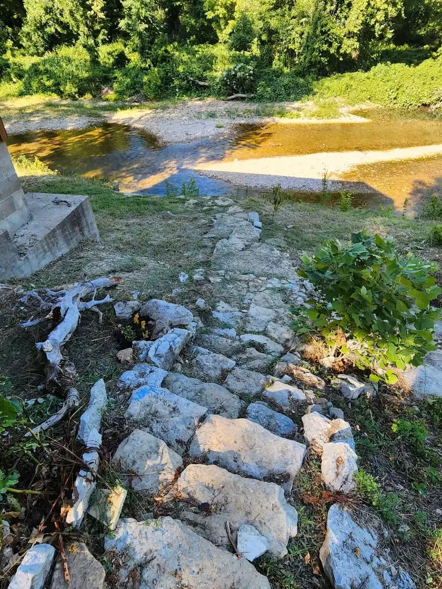 214 N Cliffside Drive, Noel, MO 64854 - #2