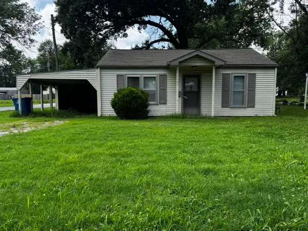 1407 Grand Street, Lamar, MO 64759