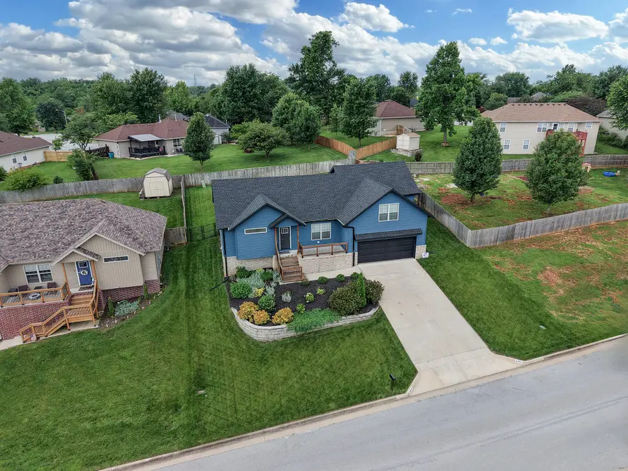 4464 W University Street, Springfield, MO 65802 - #2