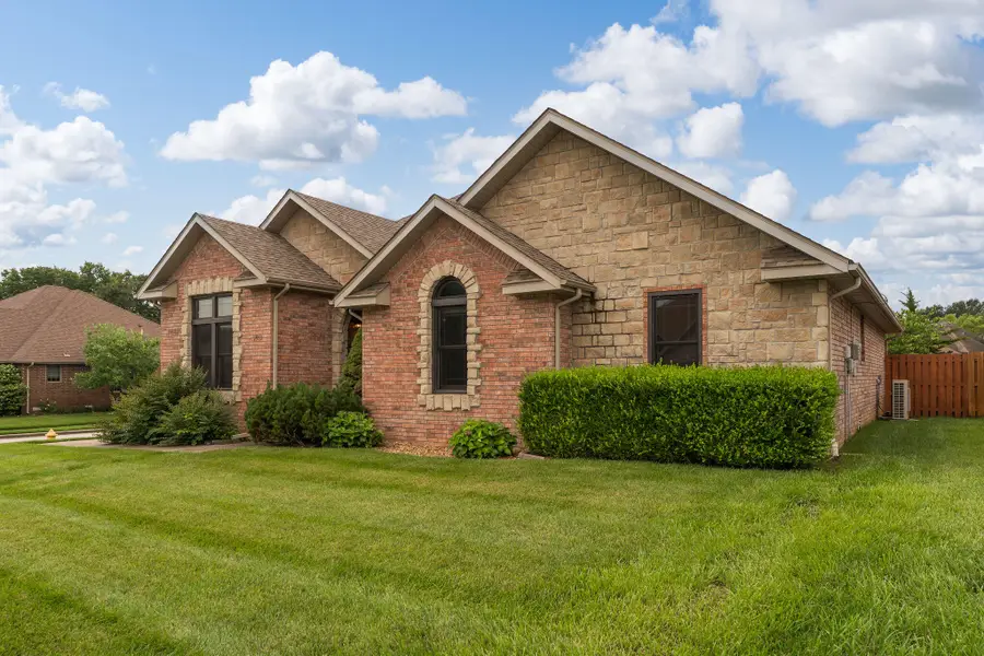 4579 S Lafontaine Avenue, Springfield, MO 65810 - #2