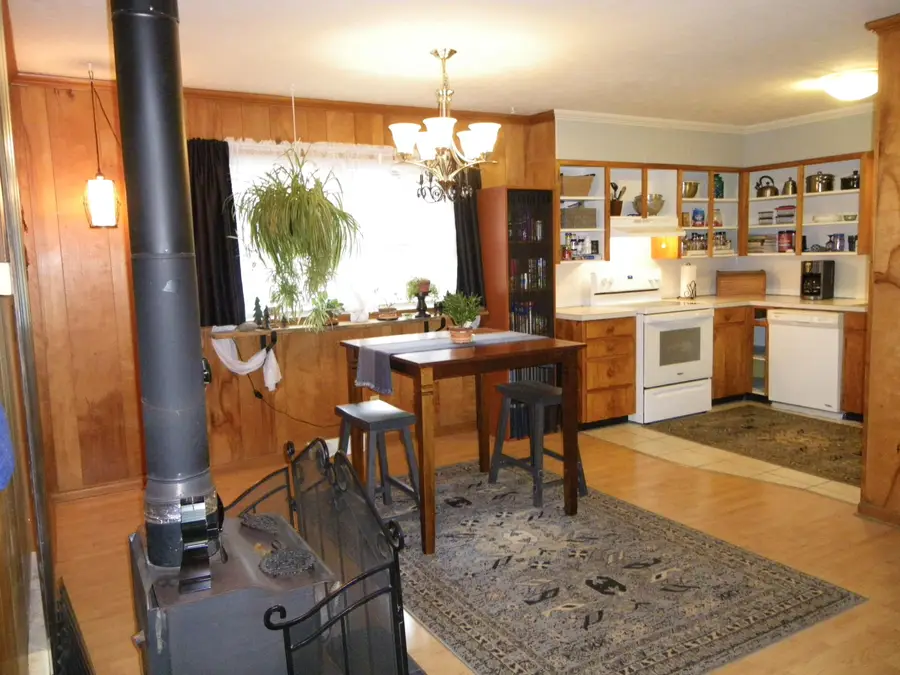 1443 E Berkeley Street, Springfield, MO 65804 - #3