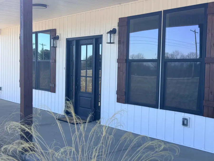 1883 S Farm Rd 107, Springfield, MO 65802 - #2