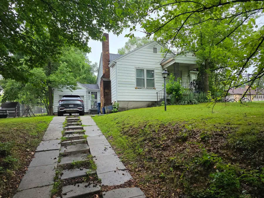 707 N Michigan Avenue, Joplin, MO 64801 - #3