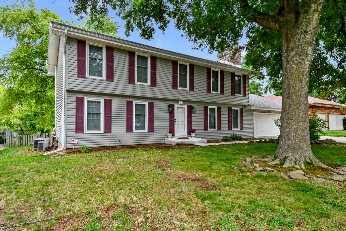 834 E Manchester Drive, Springfield, MO 65810 - #1