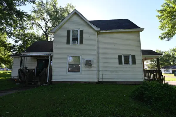 201 E 2nd Street, Appleton City, MO 64724