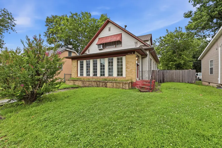 1511 S Sergeant Avenue, Joplin, MO 64804 - #2