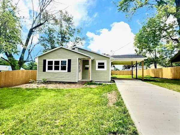517 Myrtle Street, Monett, MO 65708