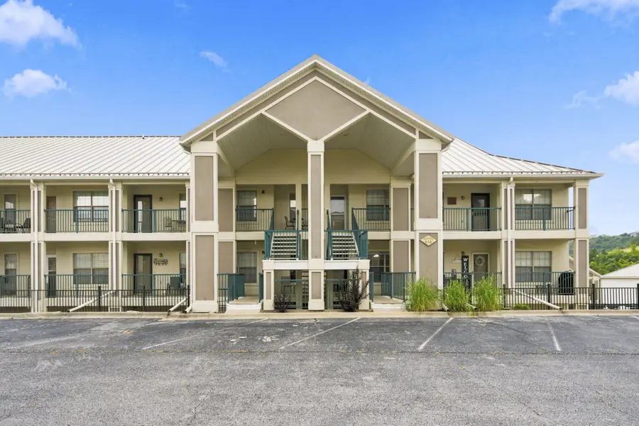 135 Upper Emerald Bay Circle #11, Hollister, MO 65672 - #2