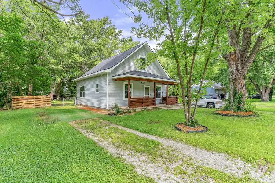 1825 N Burton Avenue, Springfield, MO 65803 - #3