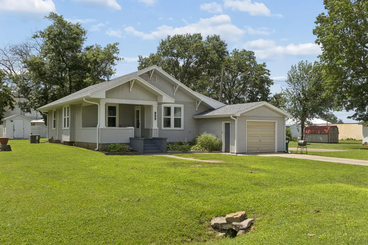 900 Golden Avenue, Golden City, MO 64748 - #1