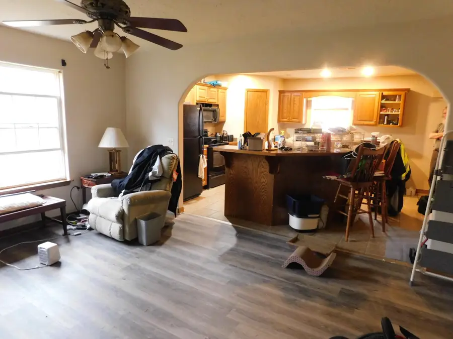 409 W Dunn, Monett, MO 65708 - #3