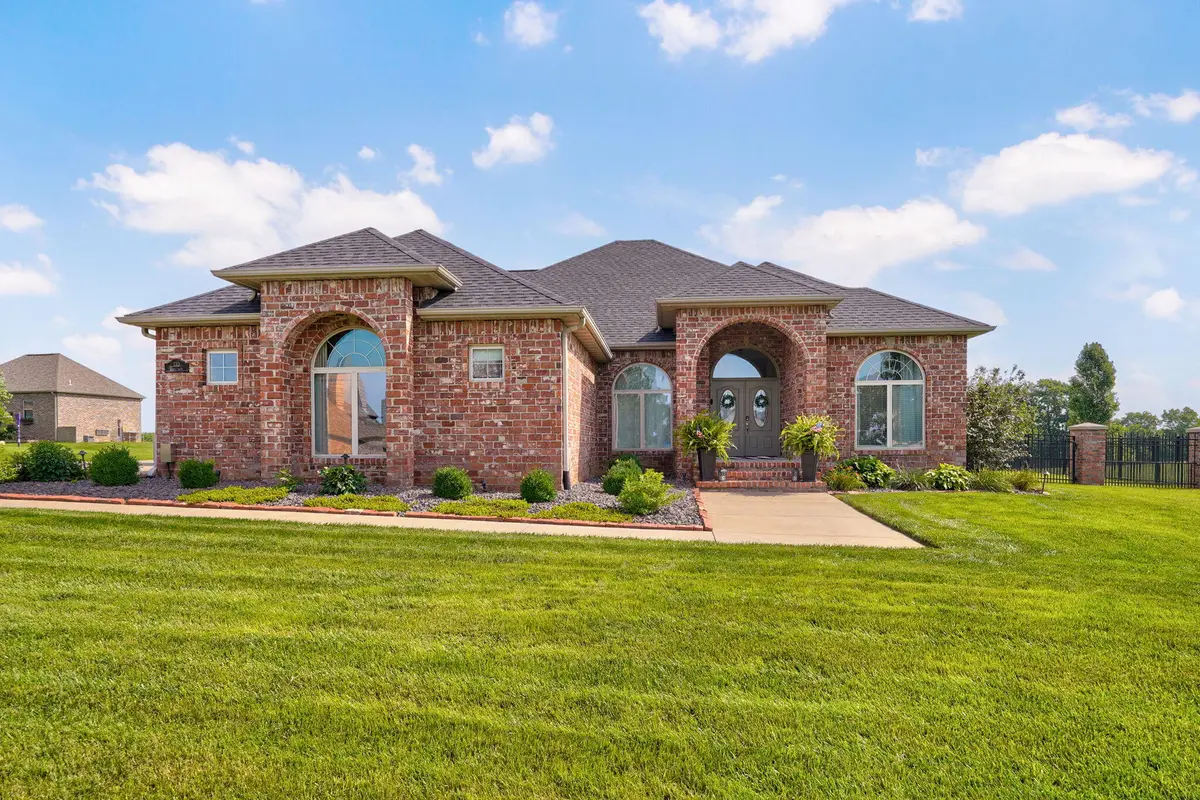 332 Sunset Drive, Saddlebrooke, MO 65630 - #1