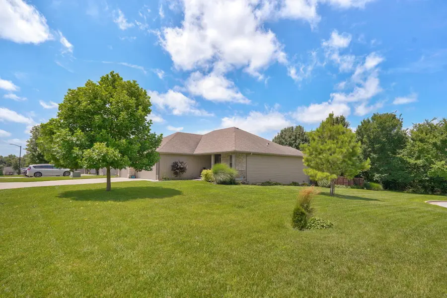1931 S Trinidad Drive, Ozark, MO 65721 - #3