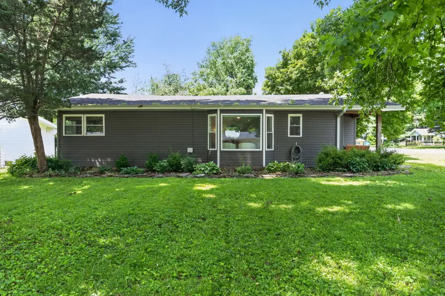 2207 S Florence Avenue, Springfield, MO 65807 - #2