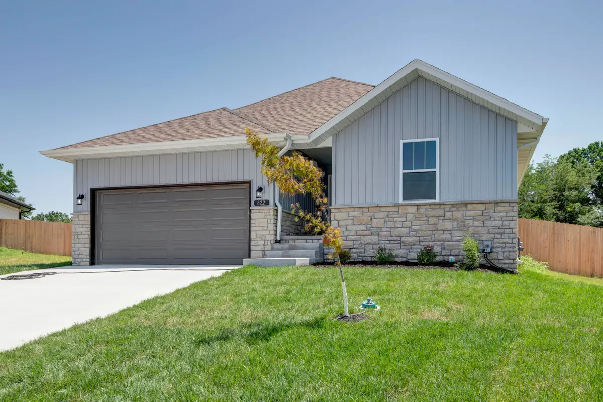 822 S Wheaton Hills Drive #Lot 164, Nixa, MO 65714 - #1