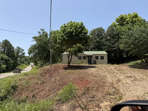 18539 Illinois Avenue, Eminence, MO 65466