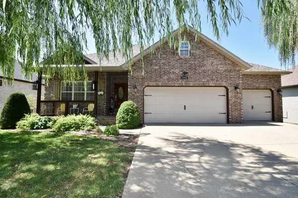 442 Spring Meadow Drive, Rogersville, MO 65742
