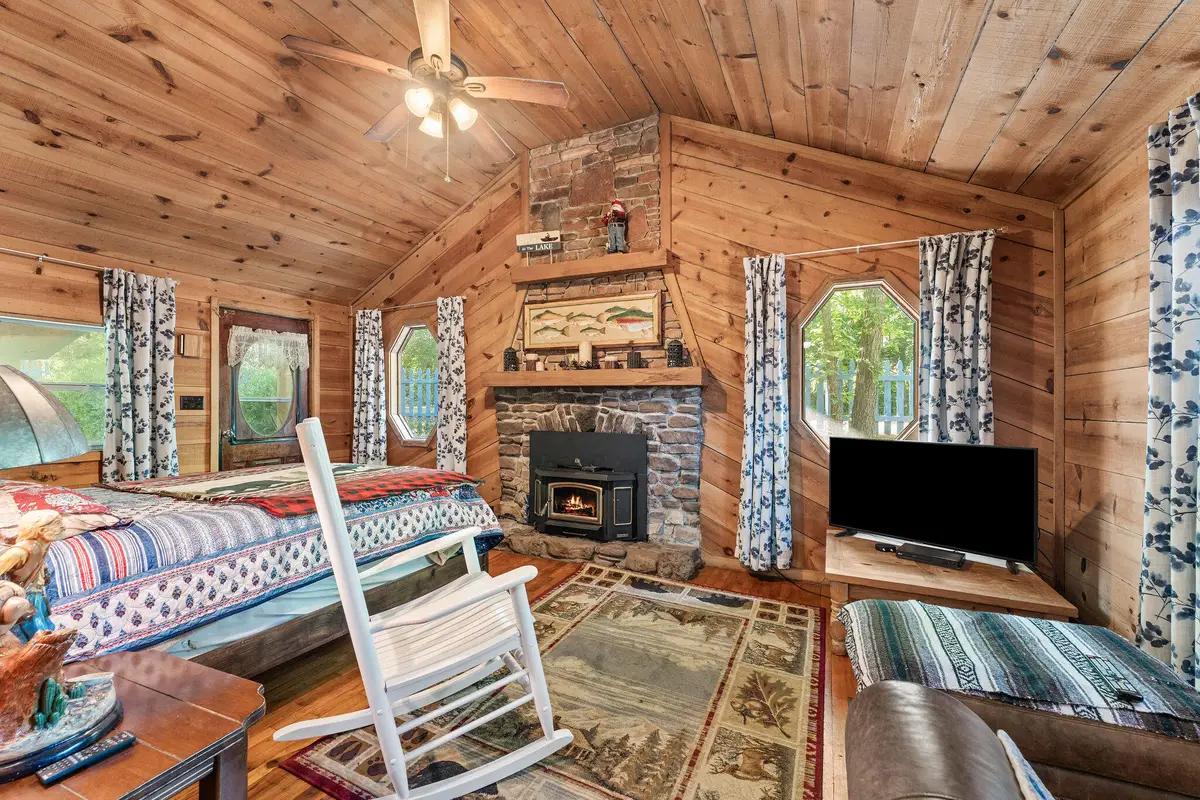 149 Princeton Avenue, Hollister, MO 65672 - #1