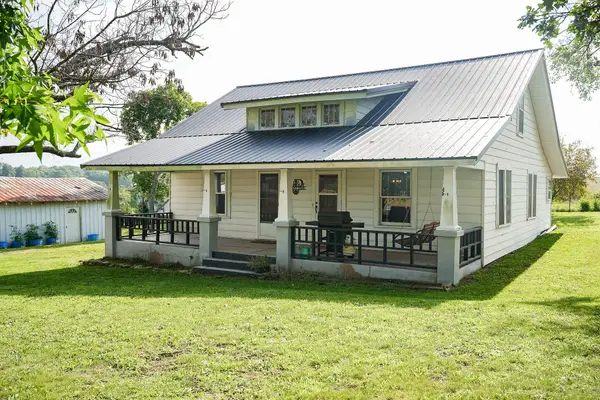 9770 State Hwy T, Hartville, MO 65667