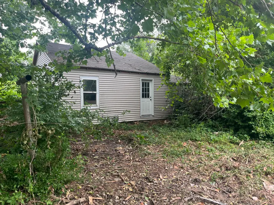2233 E Blaine Street, Springfield, MO 65803 - #2
