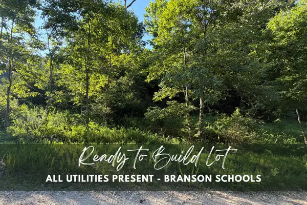 000 Wallace Drive, Rockaway Beach, MO 65740