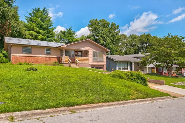 2533 N Franklin Avenue, Springfield, MO 65803