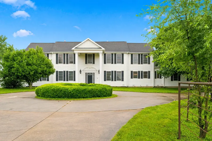1132 N Farm Road 185, Springfield, MO 65802 - #2
