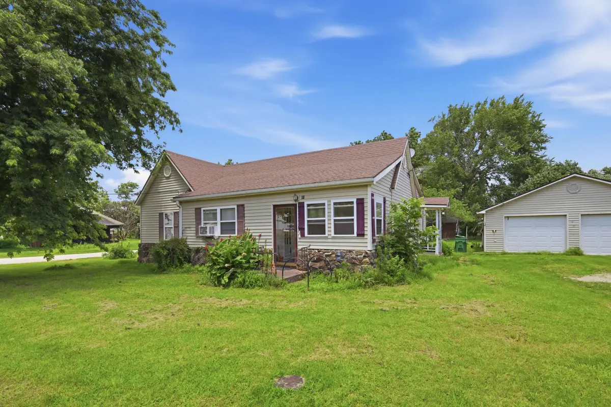 91 Spring Street, Newtonia, MO 64853 - #1