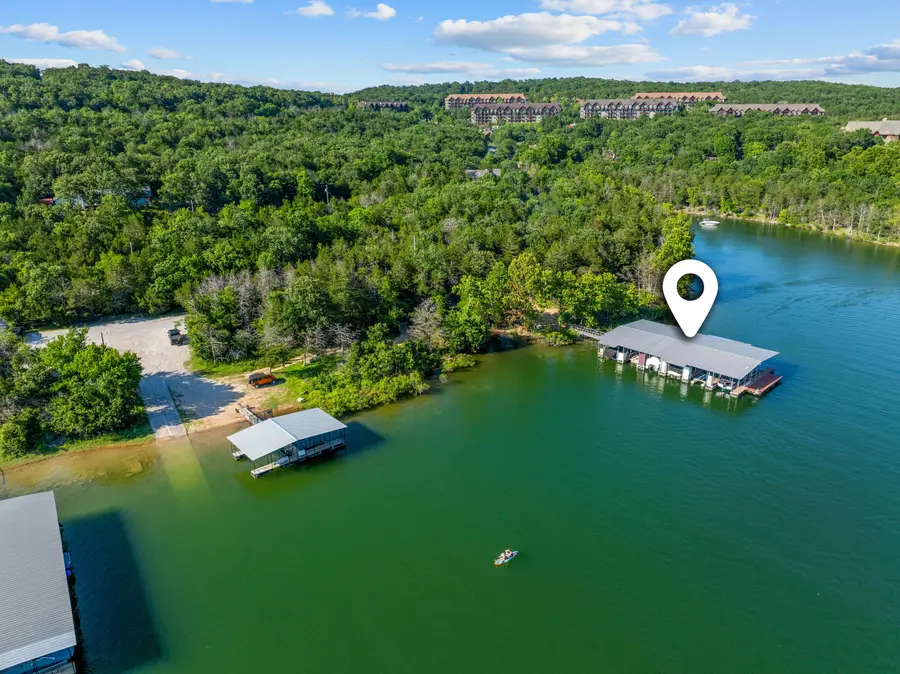 000 Oakwood Drive, Ridgedale, MO 65739 - #2