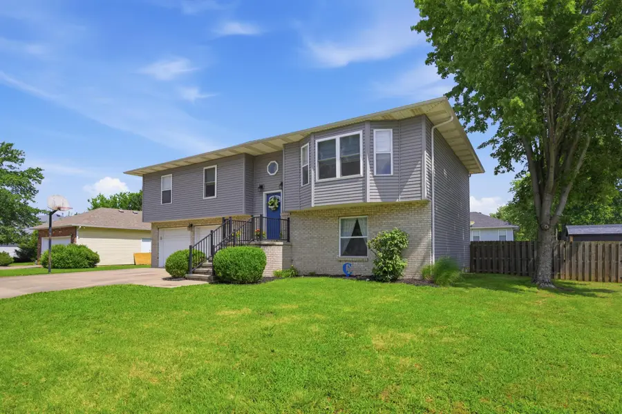 1225 Douglas Court, Carthage, MO 64836 - #3