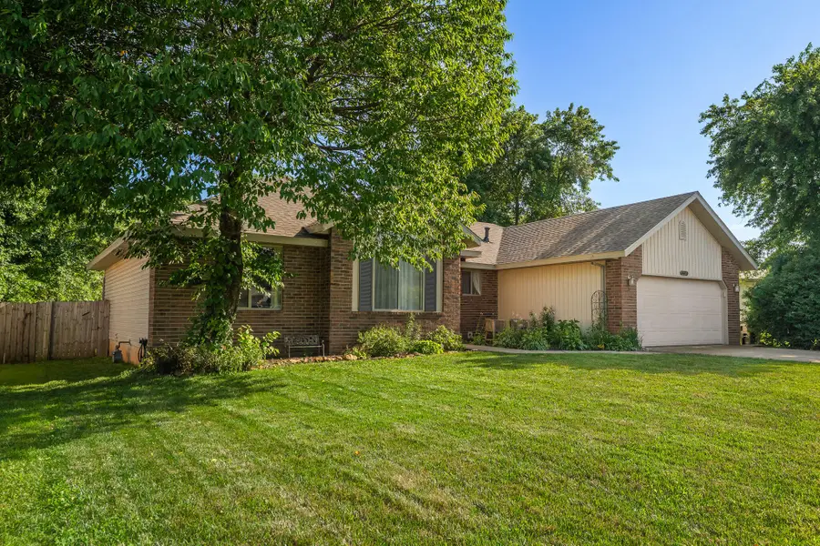 5612 W Lombard Street, Springfield, MO 65802 - #2