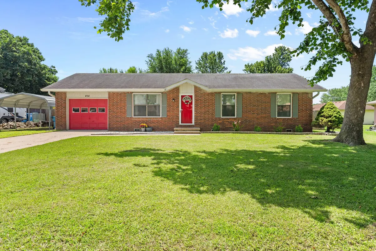 404 E Deanna Lane, Nixa, MO 65714 - #1
