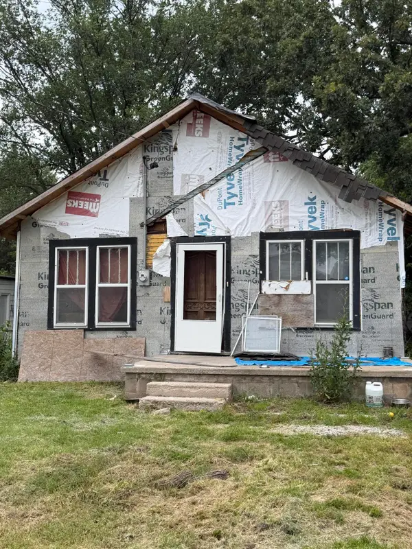 2027 W Thoman Street, Springfield, MO 65803