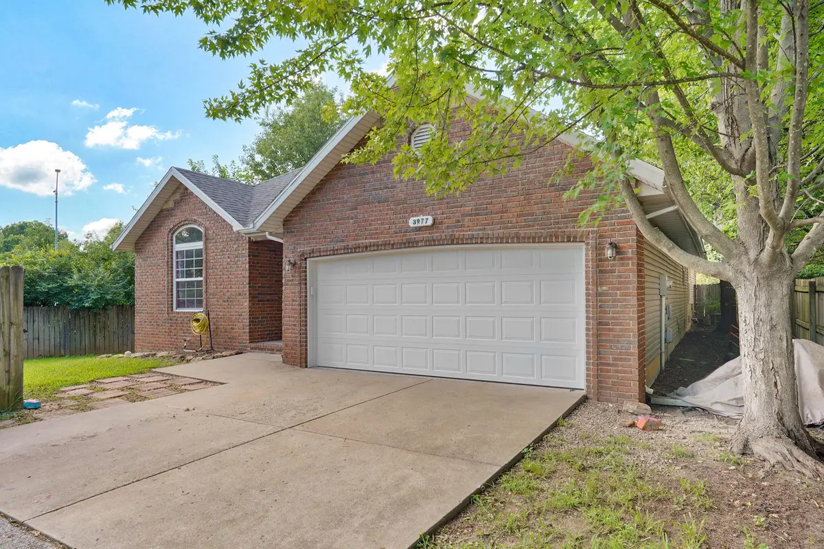 3977 W Beechwood Street, Springfield, MO 65807 - #1