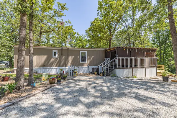 22167 County Road 288, Pittsburg, MO 65724