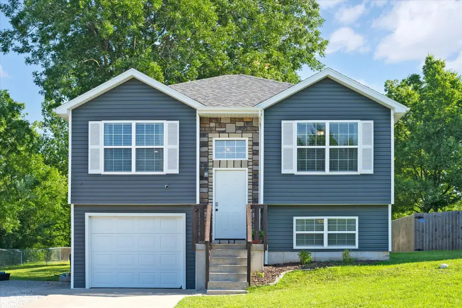 111 W Craig Street, Stockton, MO 65785 - #2