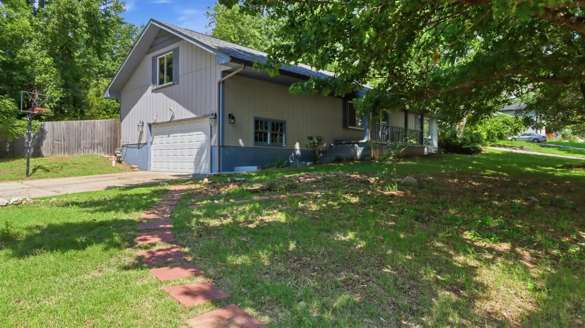 5901 S Farm Road 157, Springfield, MO 65810 - #1