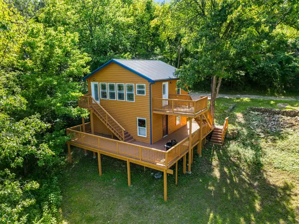 173 Princeton Avenue, Hollister, MO 65672