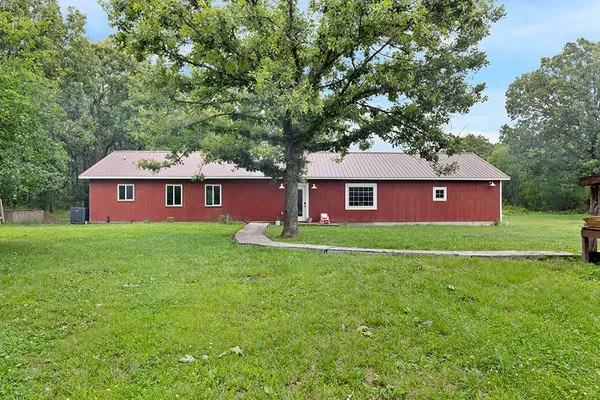 86 N Ranch Road, Fair Grove, MO 65648