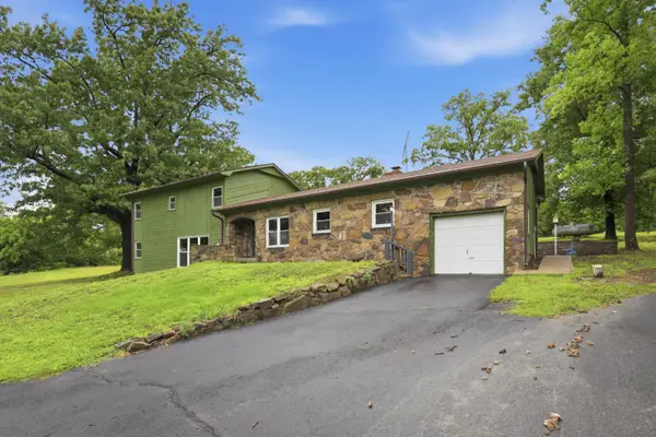 14292 State Route 43, Seneca, MO 64865