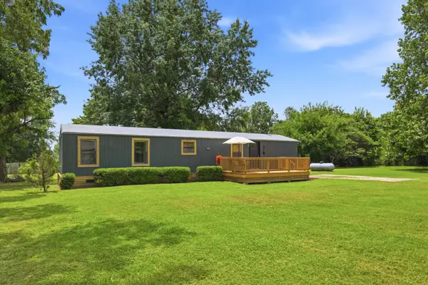 116 E Montgomery Street, Fairview, MO 64842